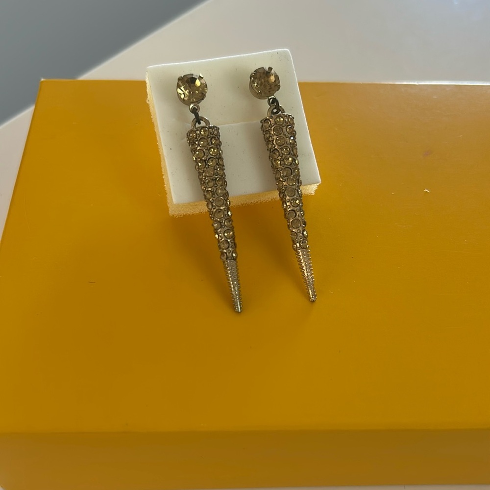 Earring